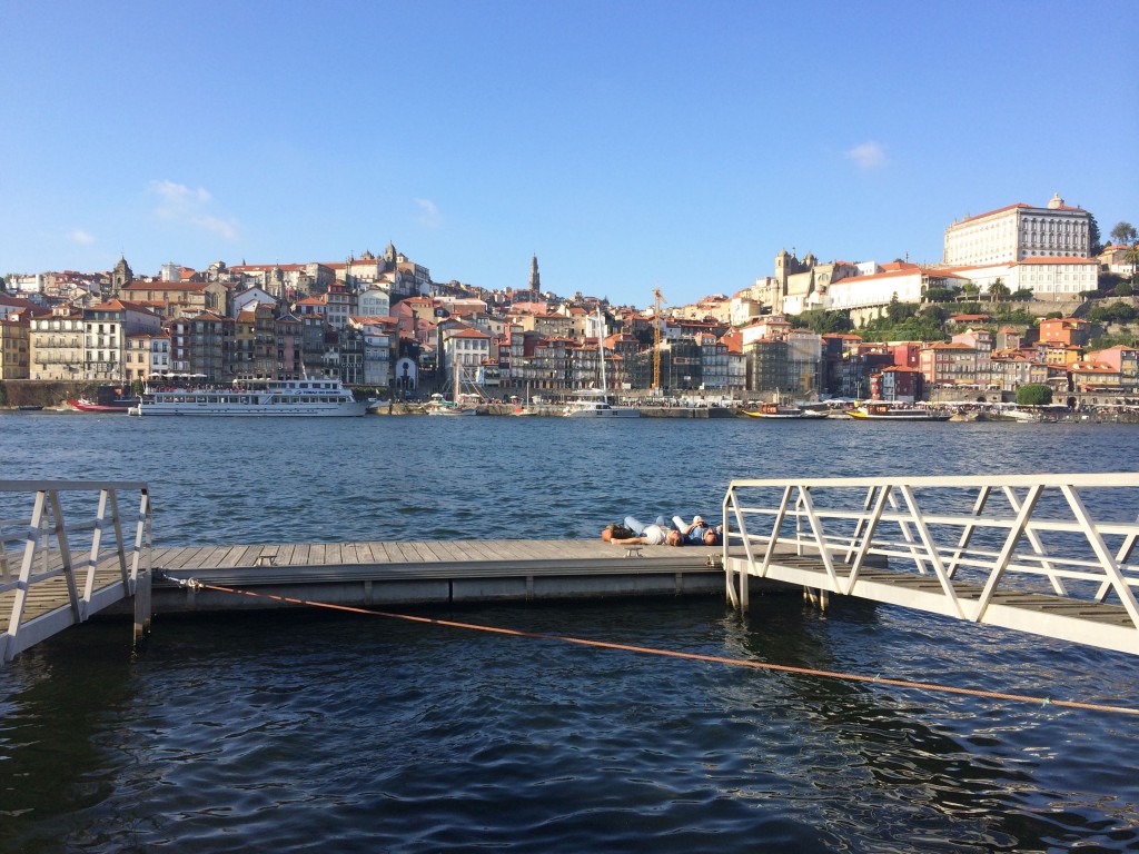 Banho de sol sobre o Douro